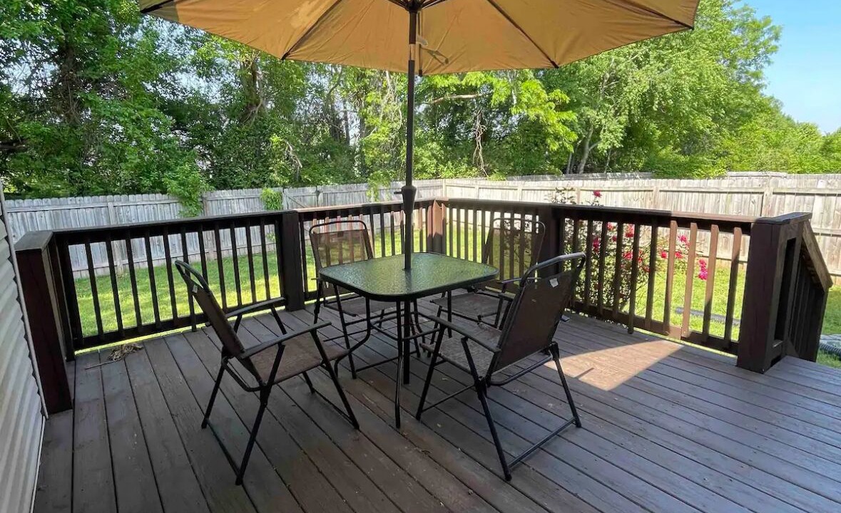 Photo of Outdoor in Clarksville