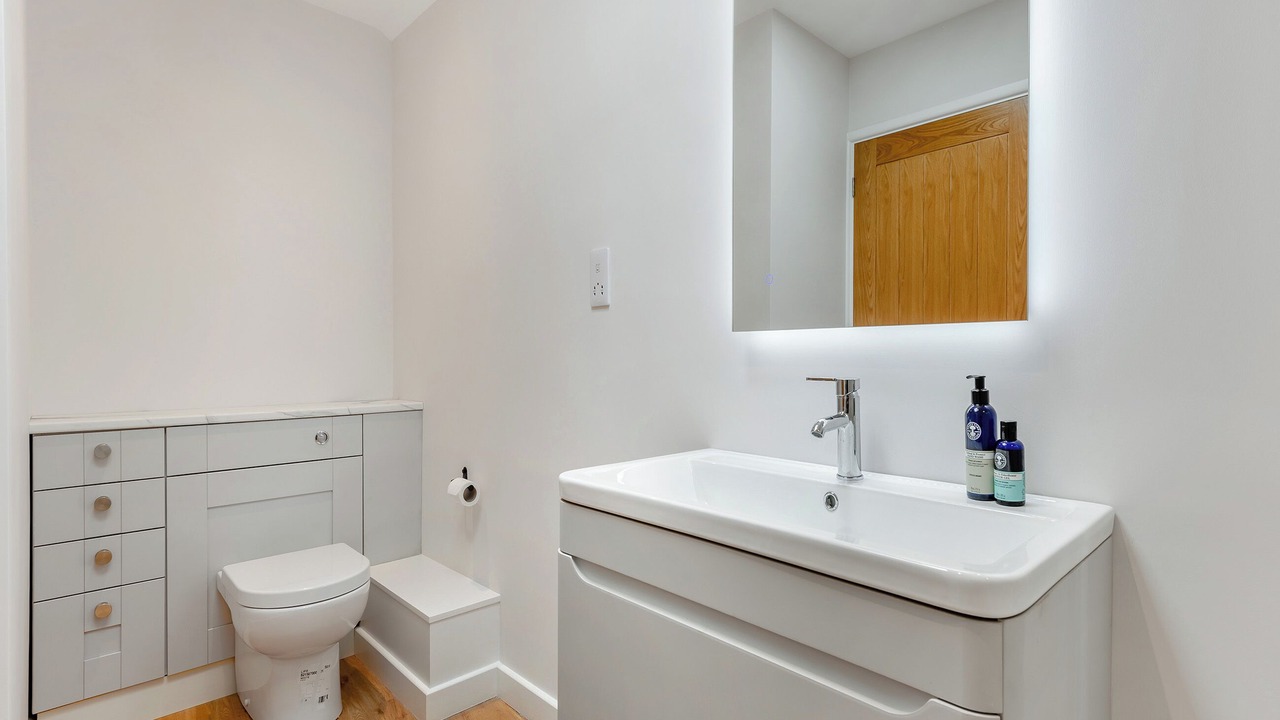Photo of Bathroom in Alderbury