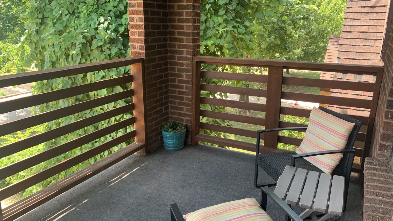 Photo of Patio Balcony in Miller