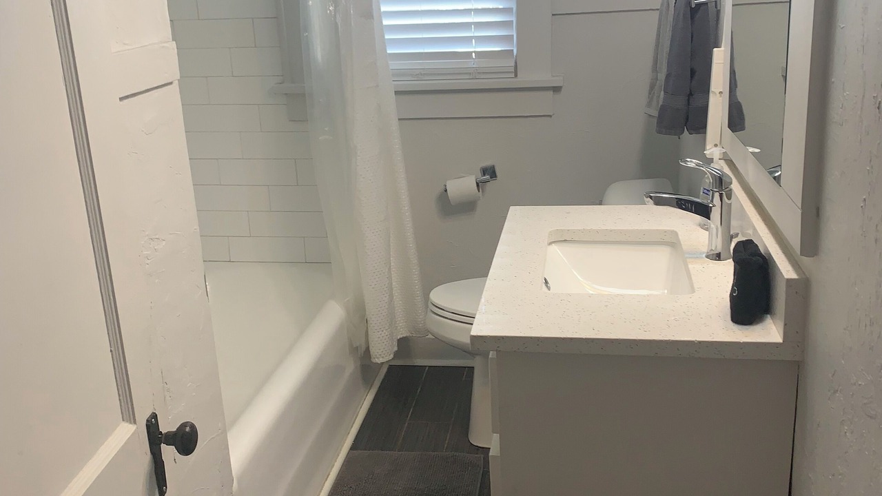 Photo of Bathroom in Miller