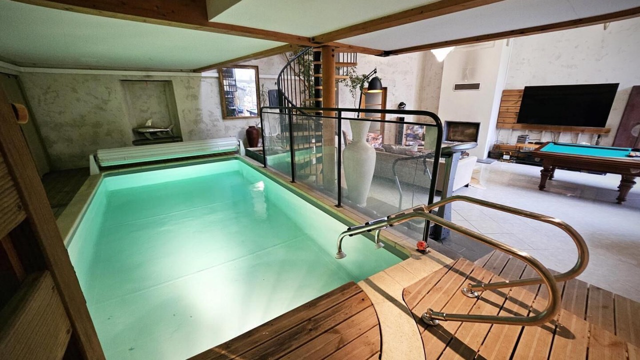 Photo of Others in Pierry