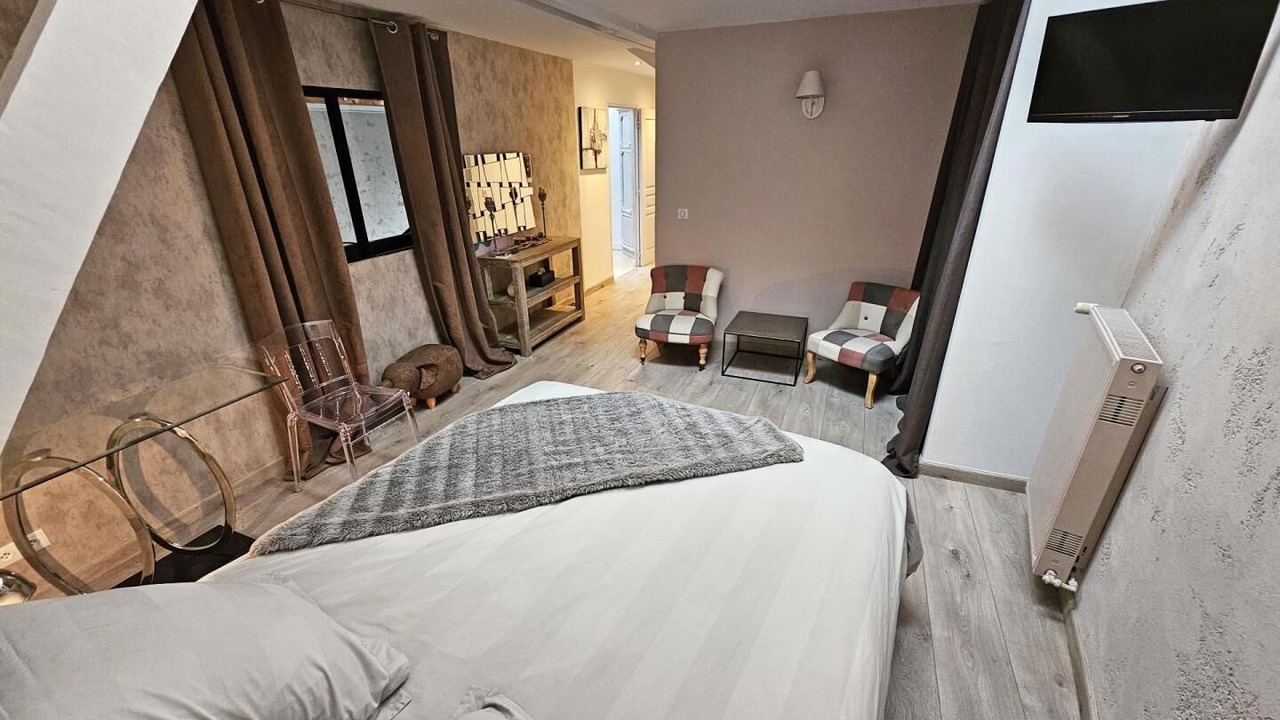 Photo of Bedroom in Pierry