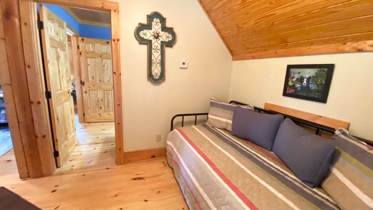 Photo of Bedroom in Fort Payne