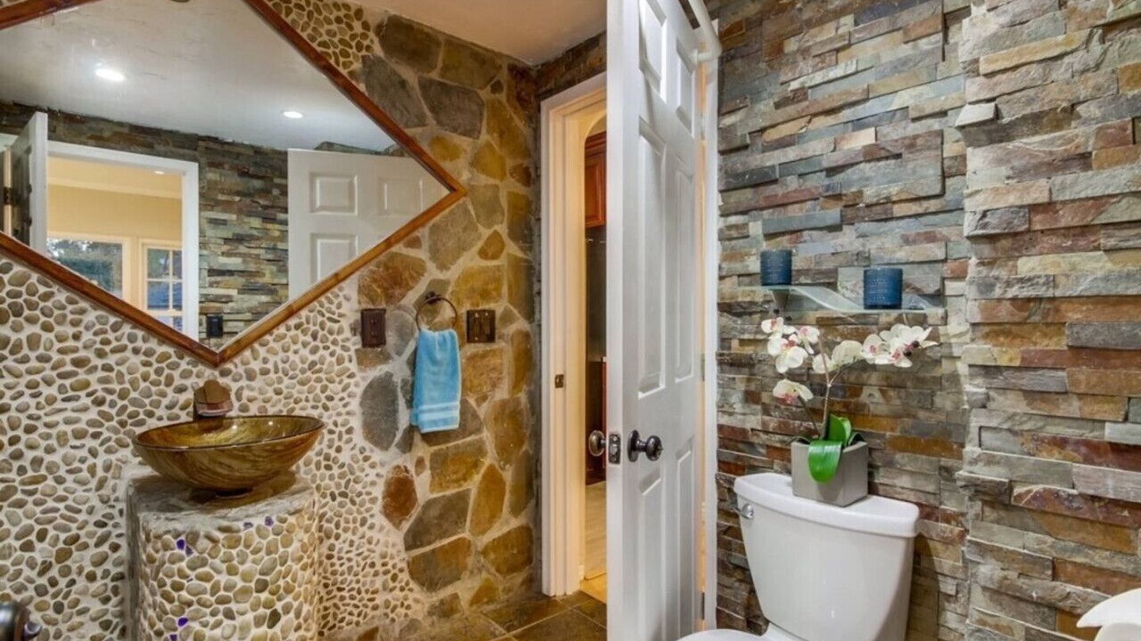 Photo of Bathroom in Park West