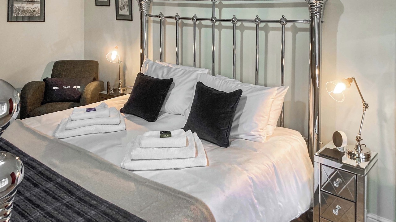 Photo of Others in Moniaive