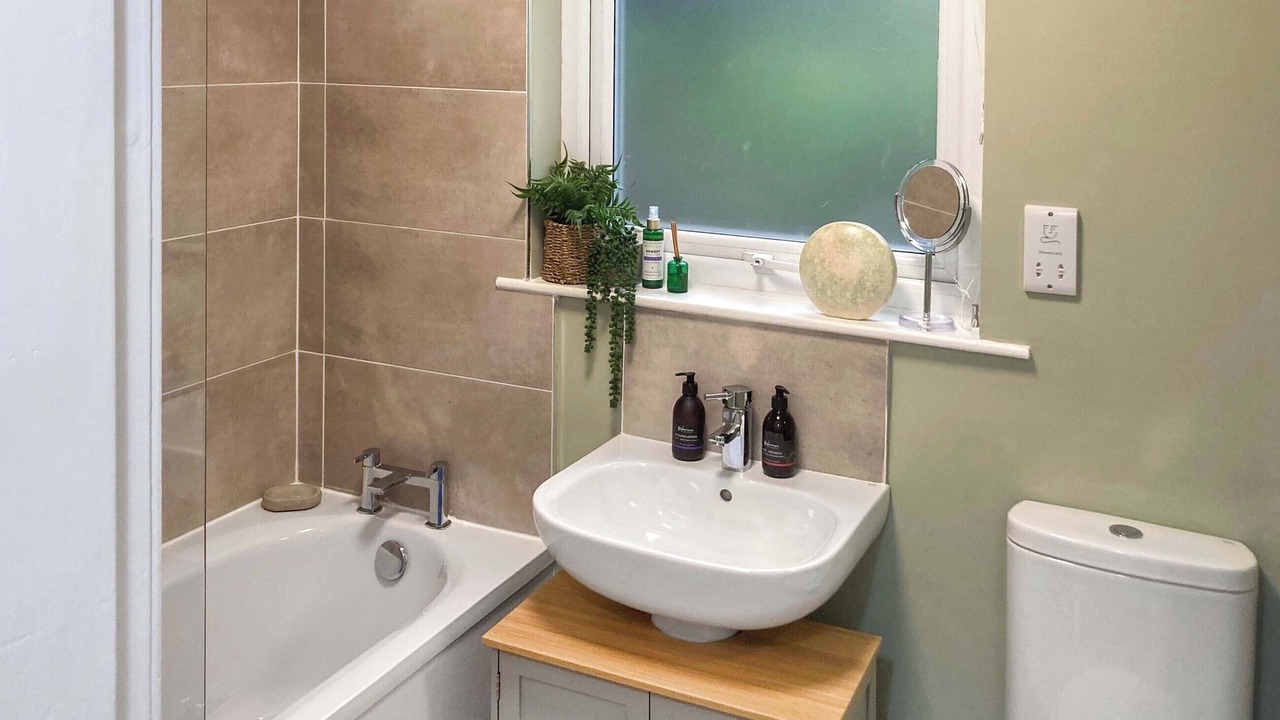 Photo of Bathroom in Moniaive