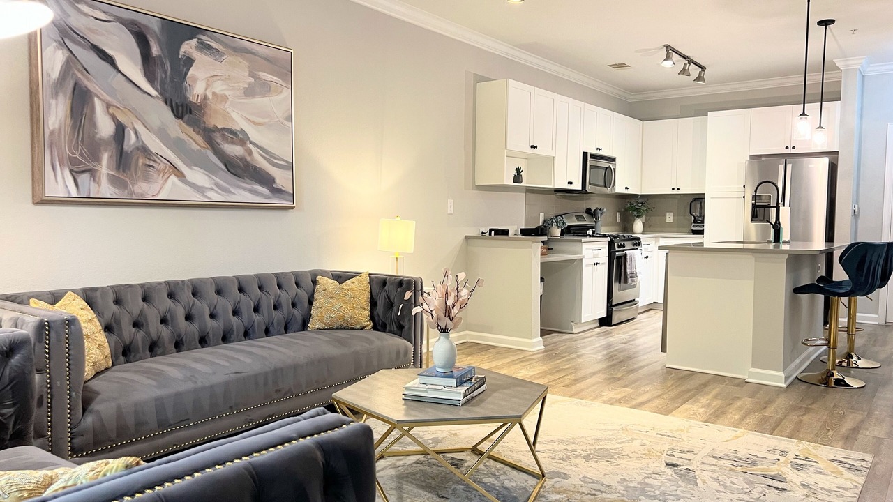 Photo of Livingroom in Claremont