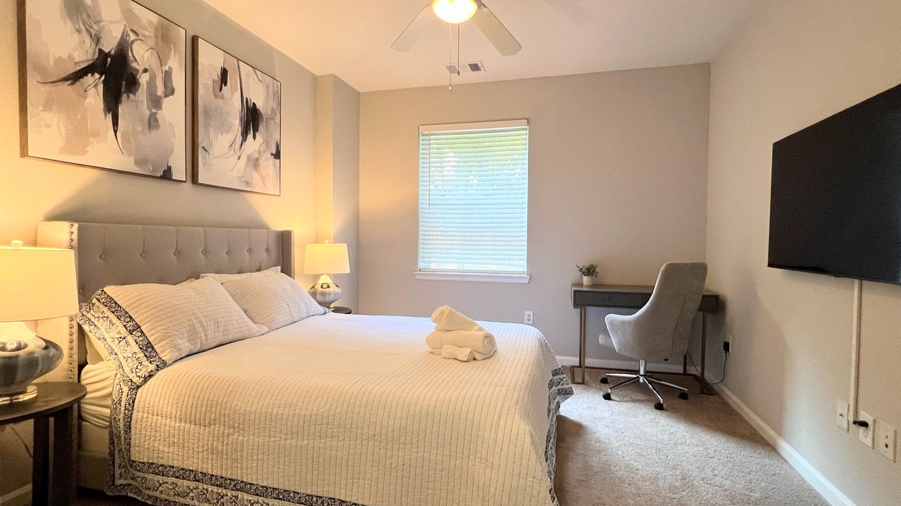 Photo of Bedroom in Claremont