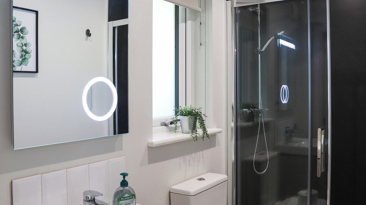 Photo of Bathroom in Bont Newydd