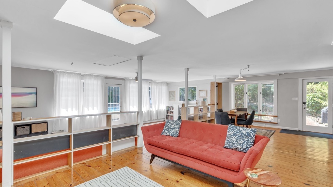 Photo of Bedroom in Chapel Hill
