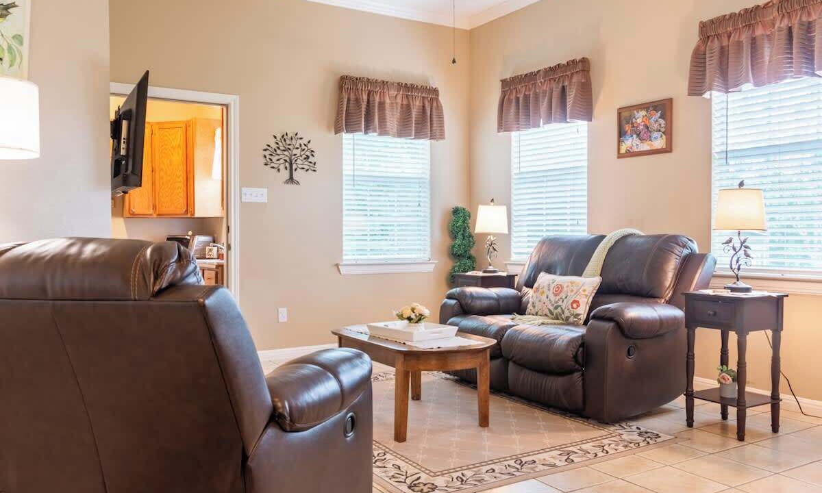 Photo of Livingroom in Waco