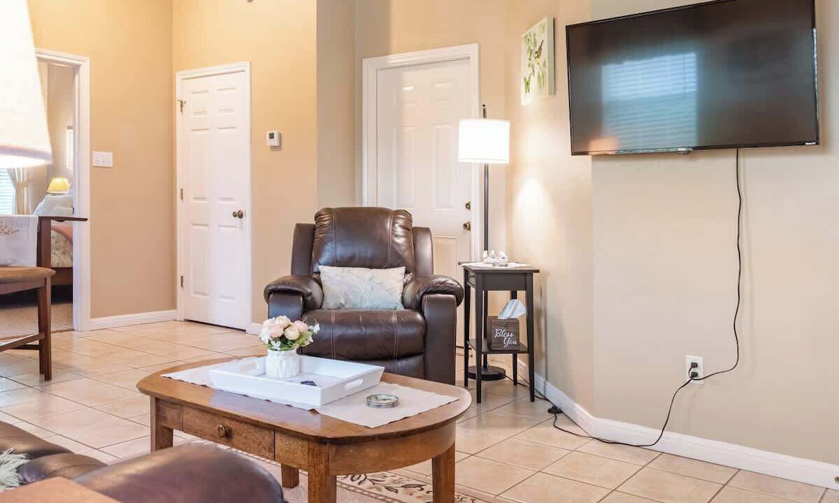 Photo of Livingroom in Waco