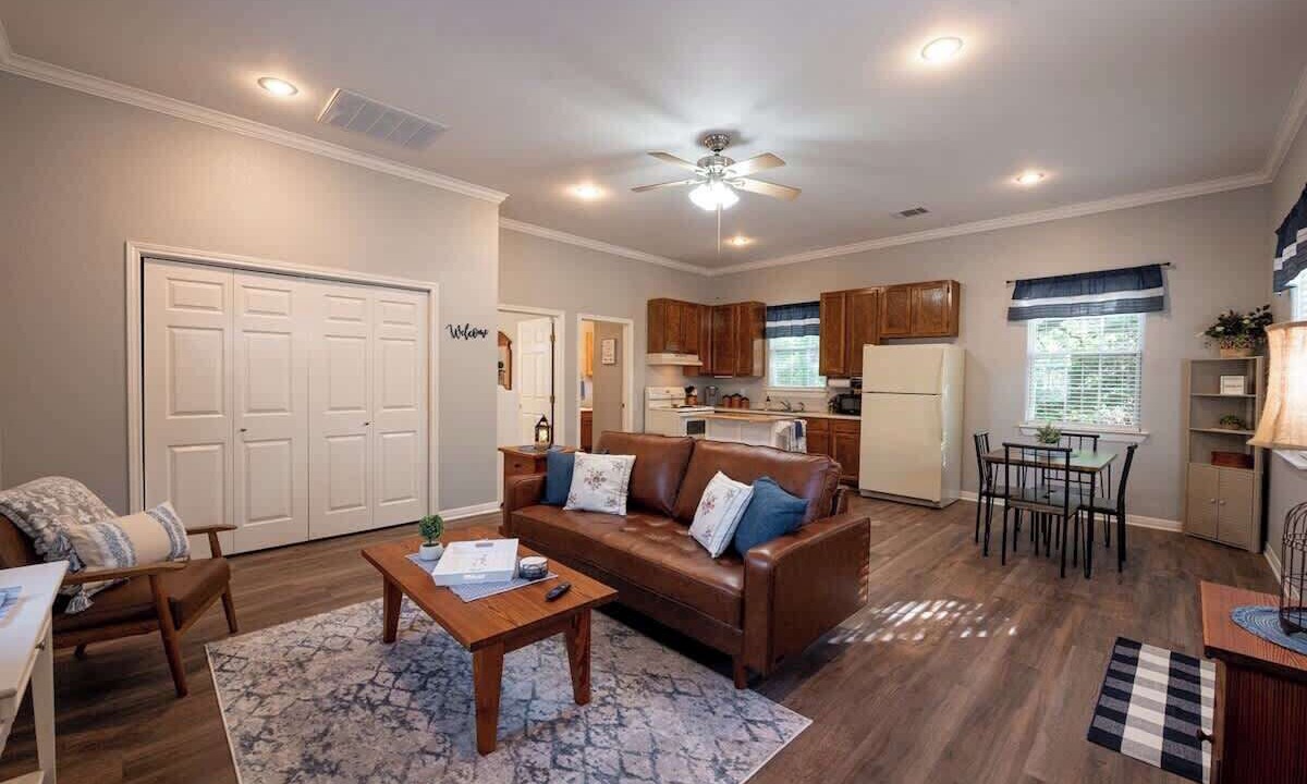 Photo of Livingroom in Waco