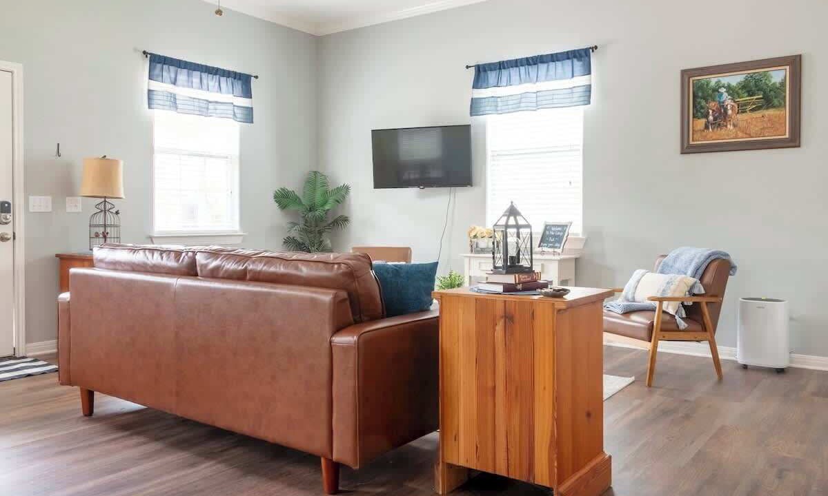 Photo of Livingroom in Waco