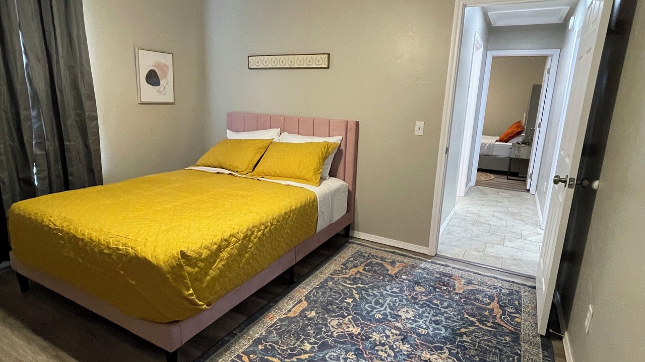 Photo of Bedroom in Ada