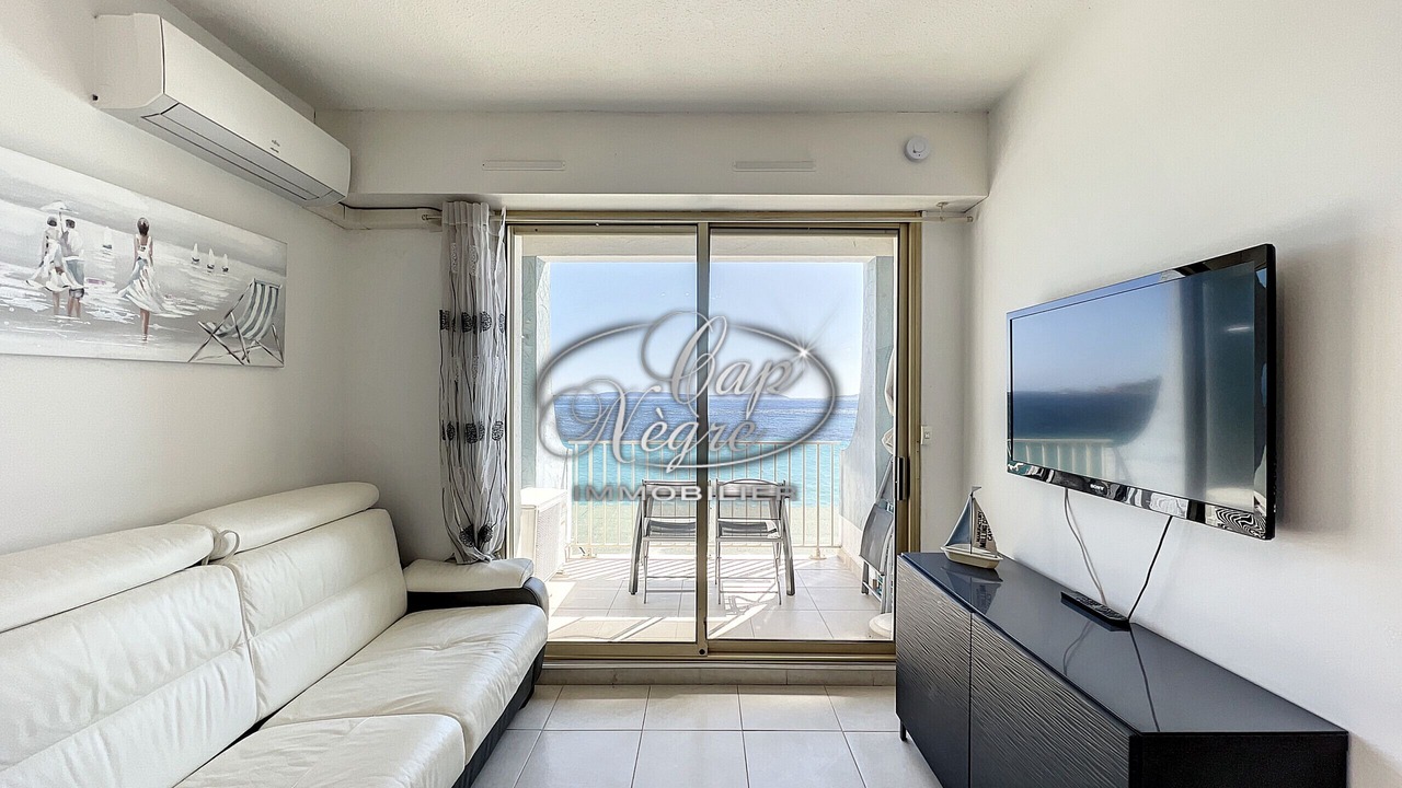 Photo of Livingroom in Cavaliere Beach