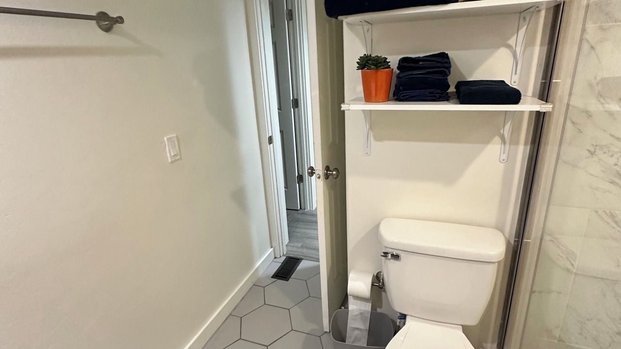 Photo of Bathroom in Park Hill