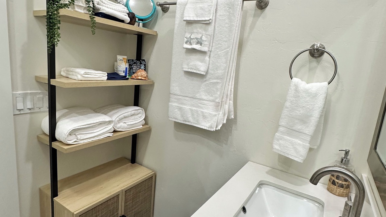 Photo of Bathroom in Park Hill