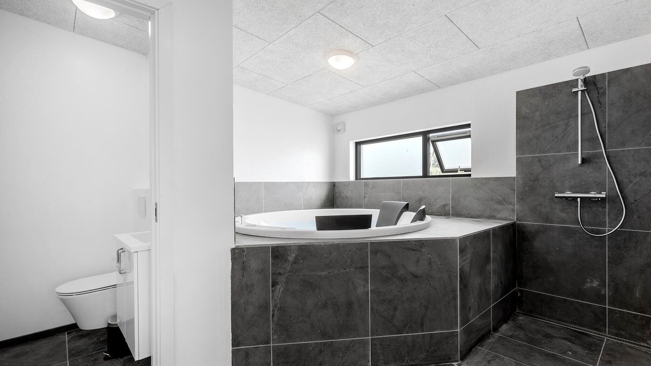 Photo of Bathroom in Grenaa