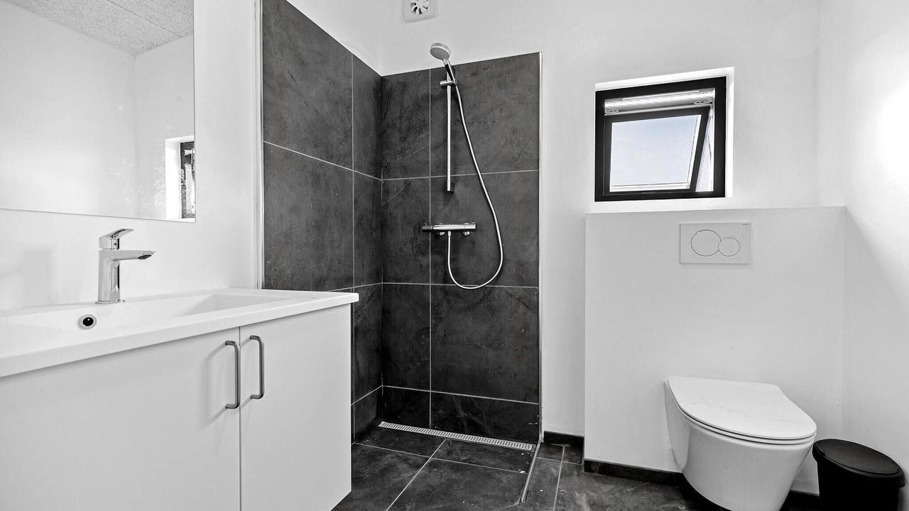 Photo of Bathroom in Grenaa