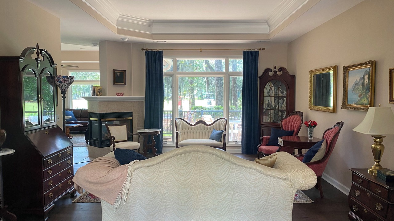 Photo of Livingroom in Moss Creek