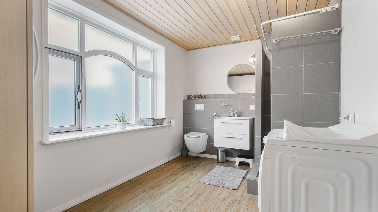 Photo of Bathroom in Outrup