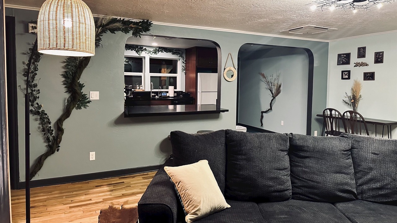 Photo of Livingroom in Western