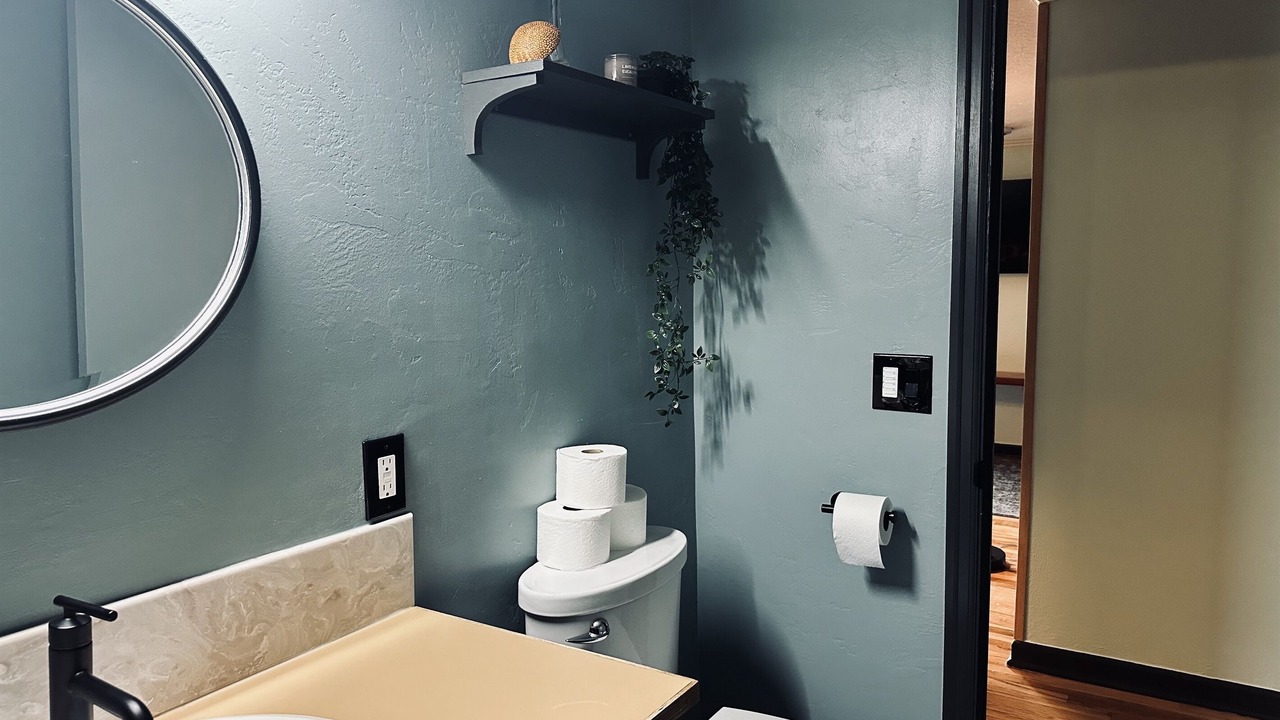 Photo of Bathroom in Western