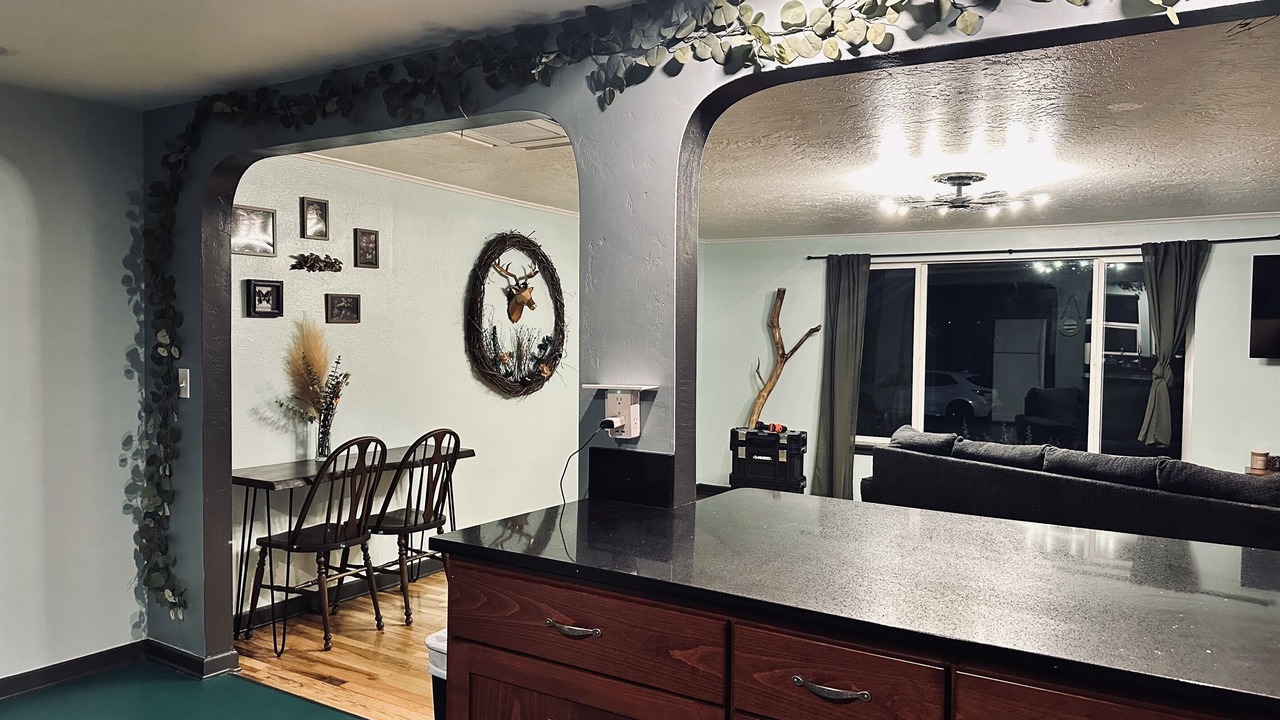 Photo of Others in Western