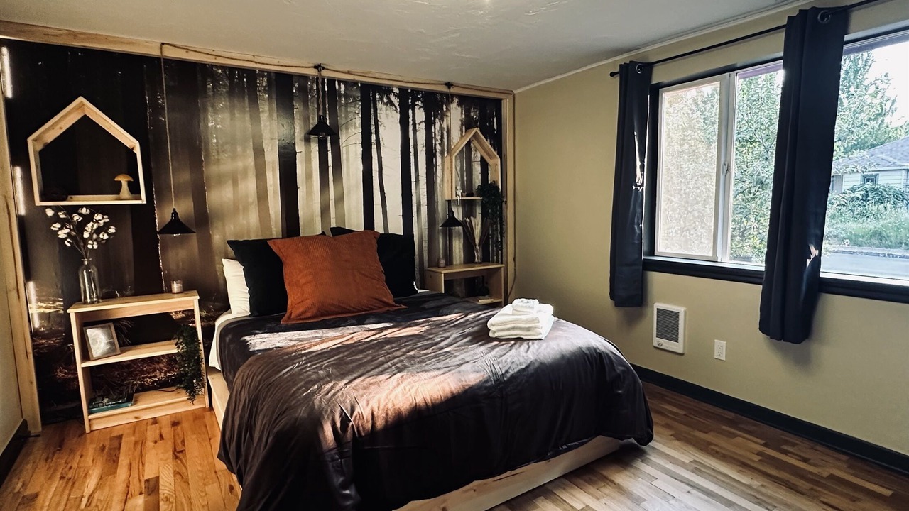 Photo of Bedroom in Western