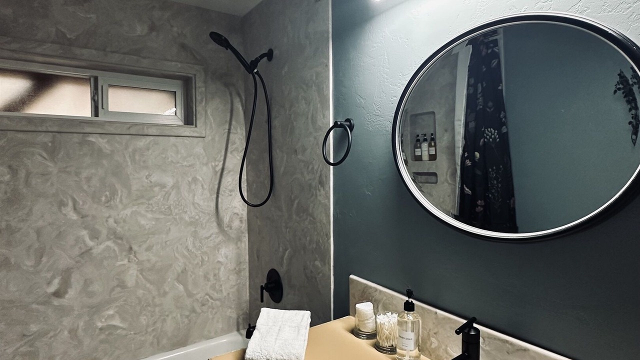 Photo of Bathroom in Western