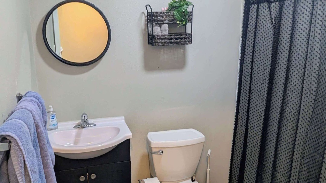 Photo of Bathroom in Floydada