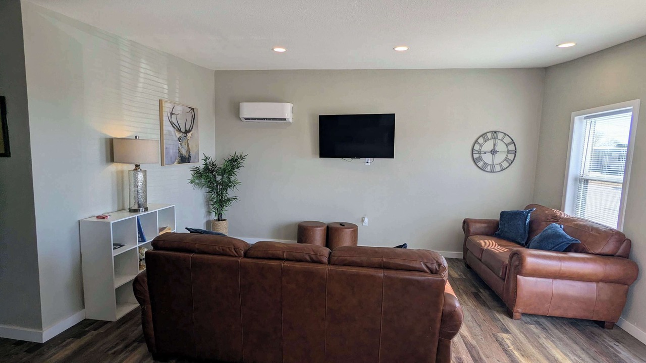 Photo of Livingroom in Floydada