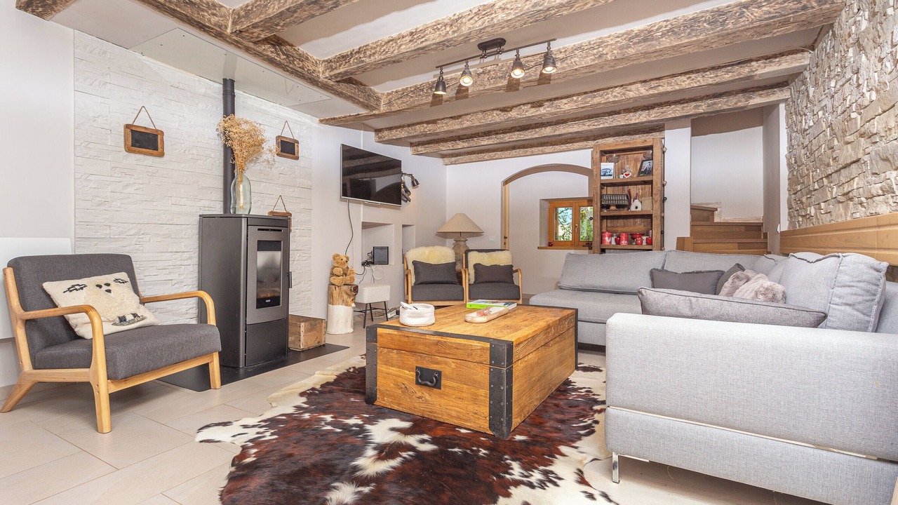 Photo of Livingroom in Miribel-les-Echelles