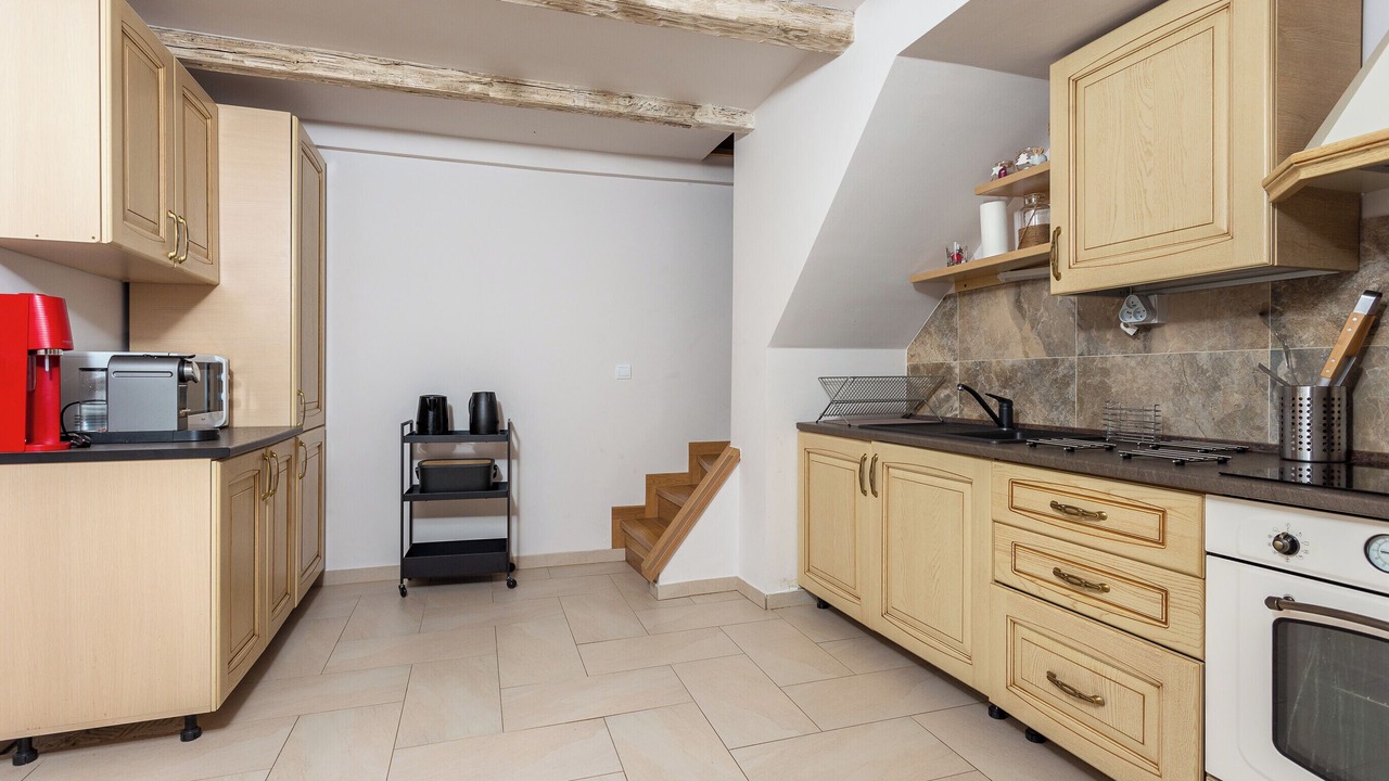 Photo of Kitchen in Miribel-les-Echelles