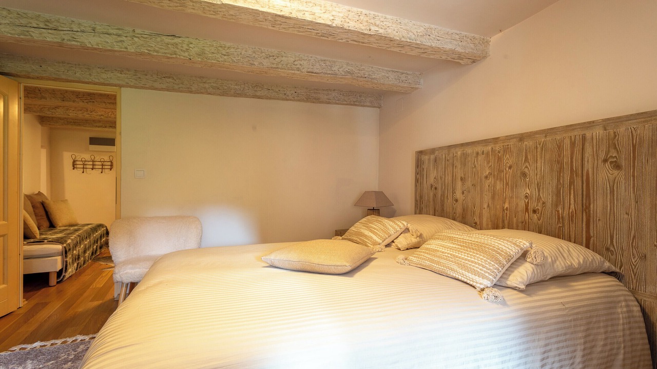 Photo of Bedroom in Miribel-les-Echelles