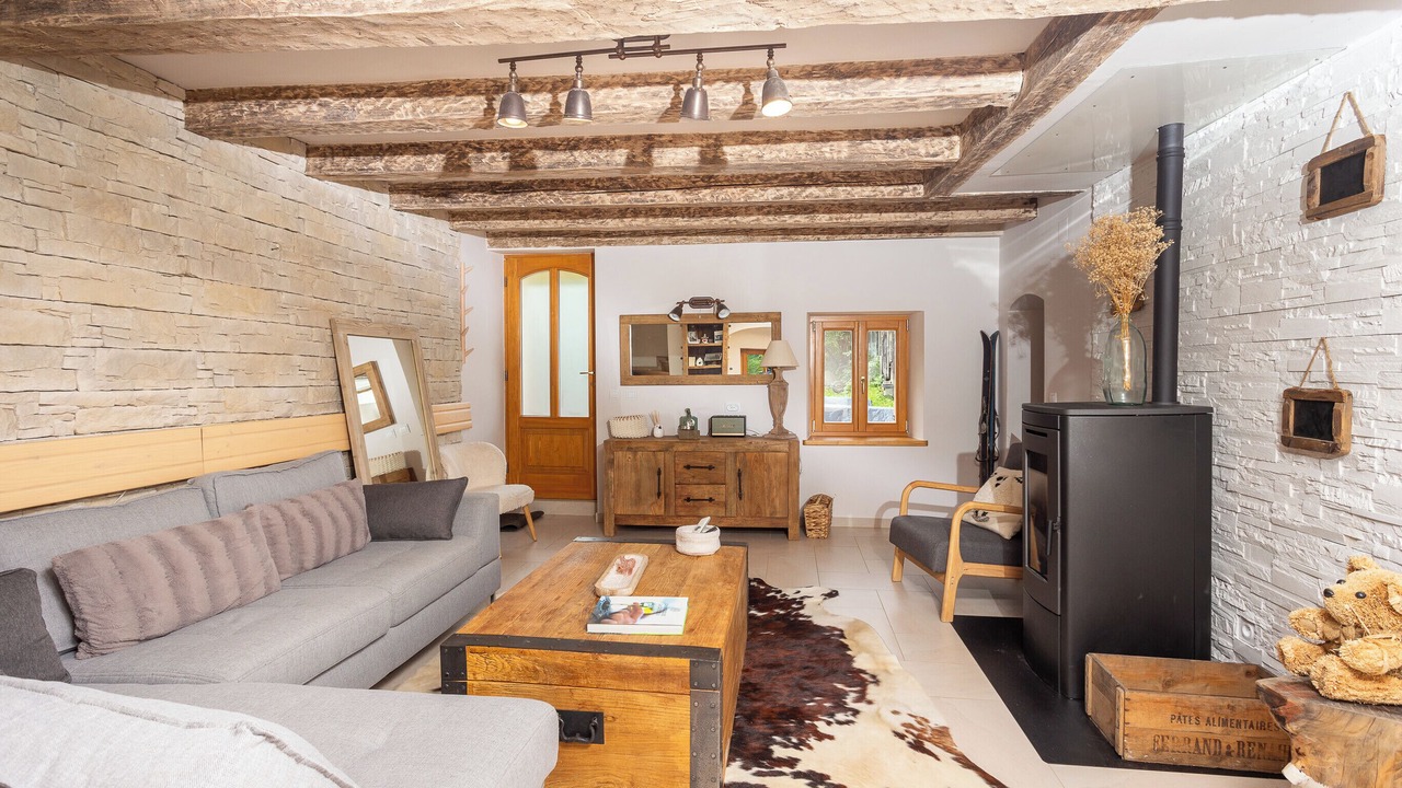 Photo of Livingroom in Miribel-les-Echelles