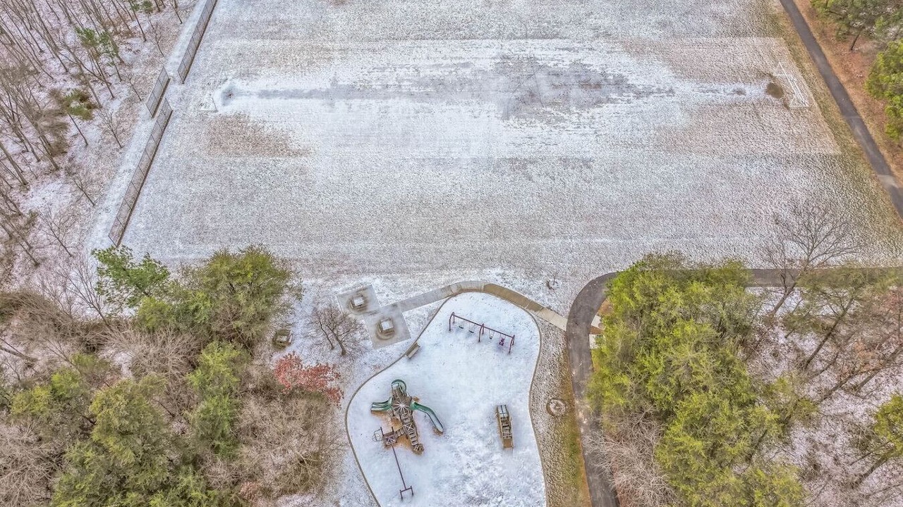 Photo of Outdoor in Fairland