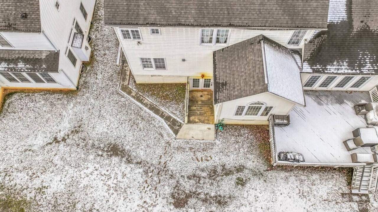 Photo of Outdoor in Fairland