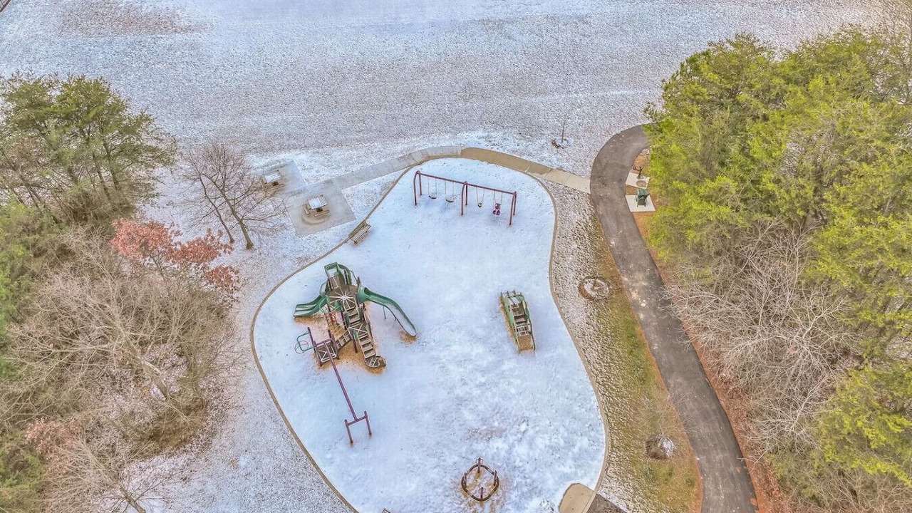 Photo of Others in Fairland