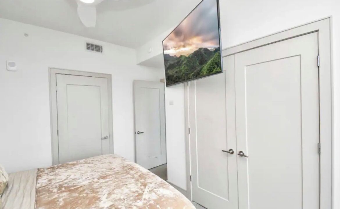 Photo of Bedroom in South Central Houston