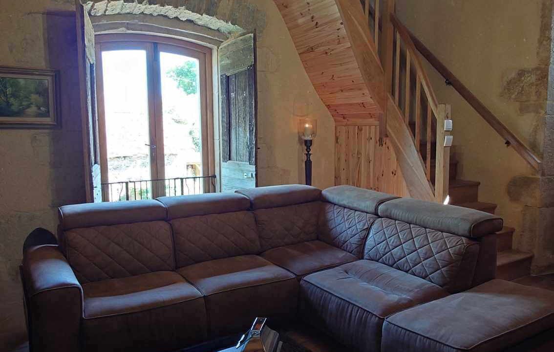 Photo of Livingroom in Villeneuve d'Aveyron