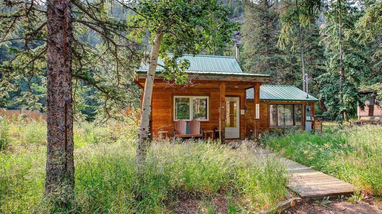 Photo of Outdoor in Lyons