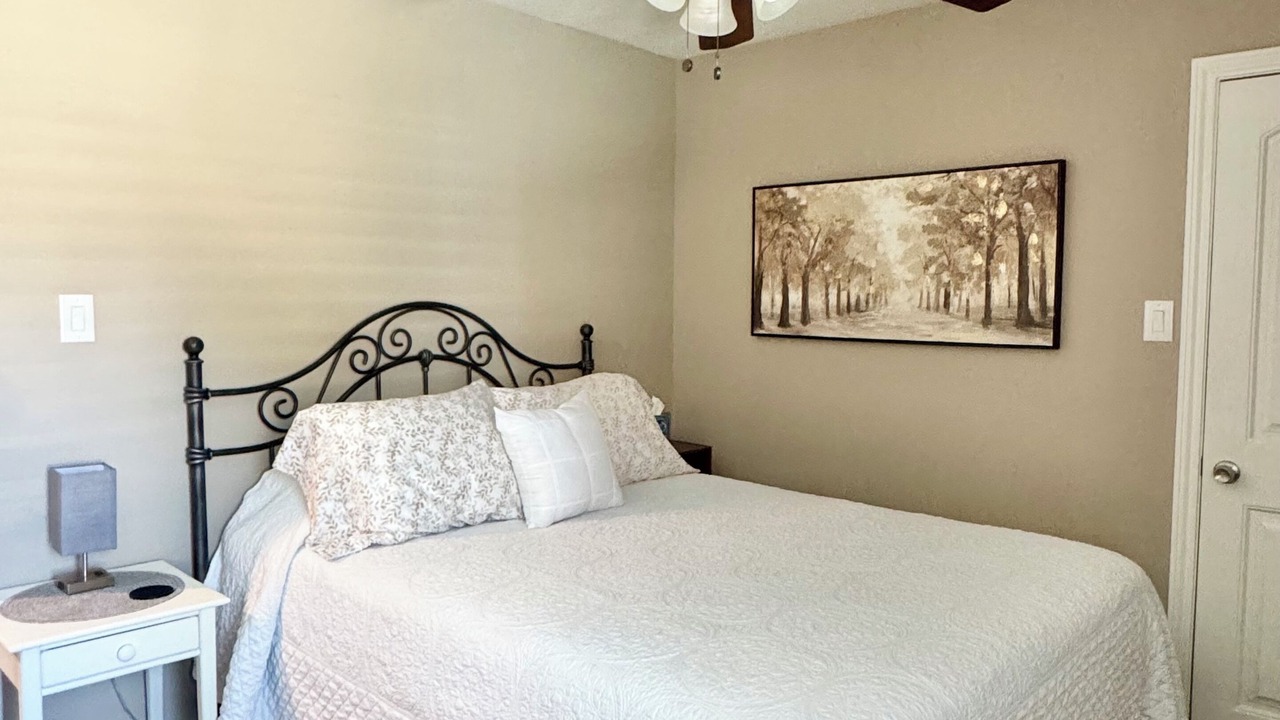 Photo of Bedroom in Southwood Valley