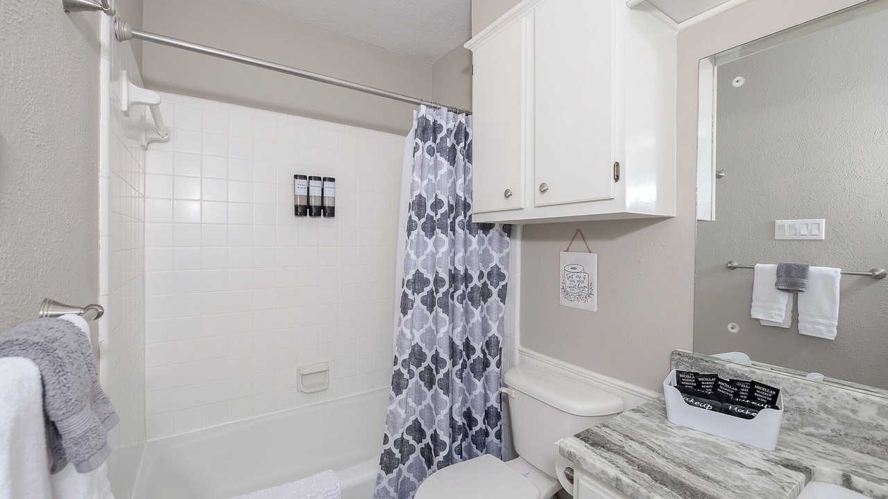 Photo of Bathroom in Southwood Valley