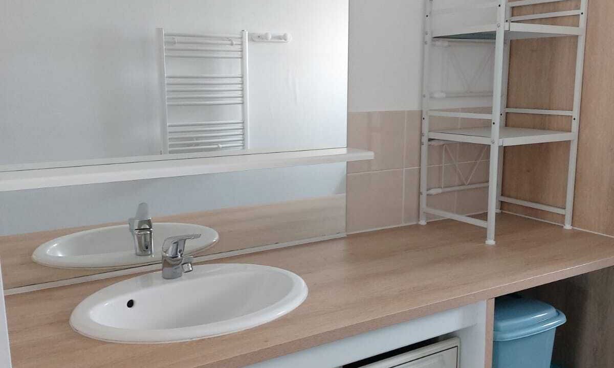 Photo of Bathroom in Grues