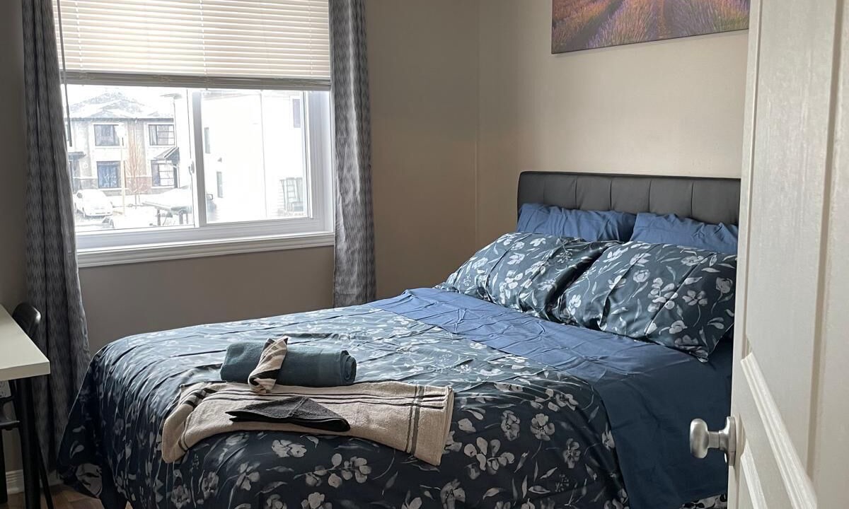 Photo of Bedroom in Communaute-Urbaine-de-l'Outaouais
