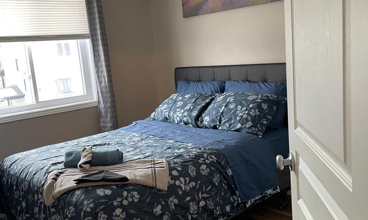 Photo of Bedroom in Communaute-Urbaine-de-l'Outaouais