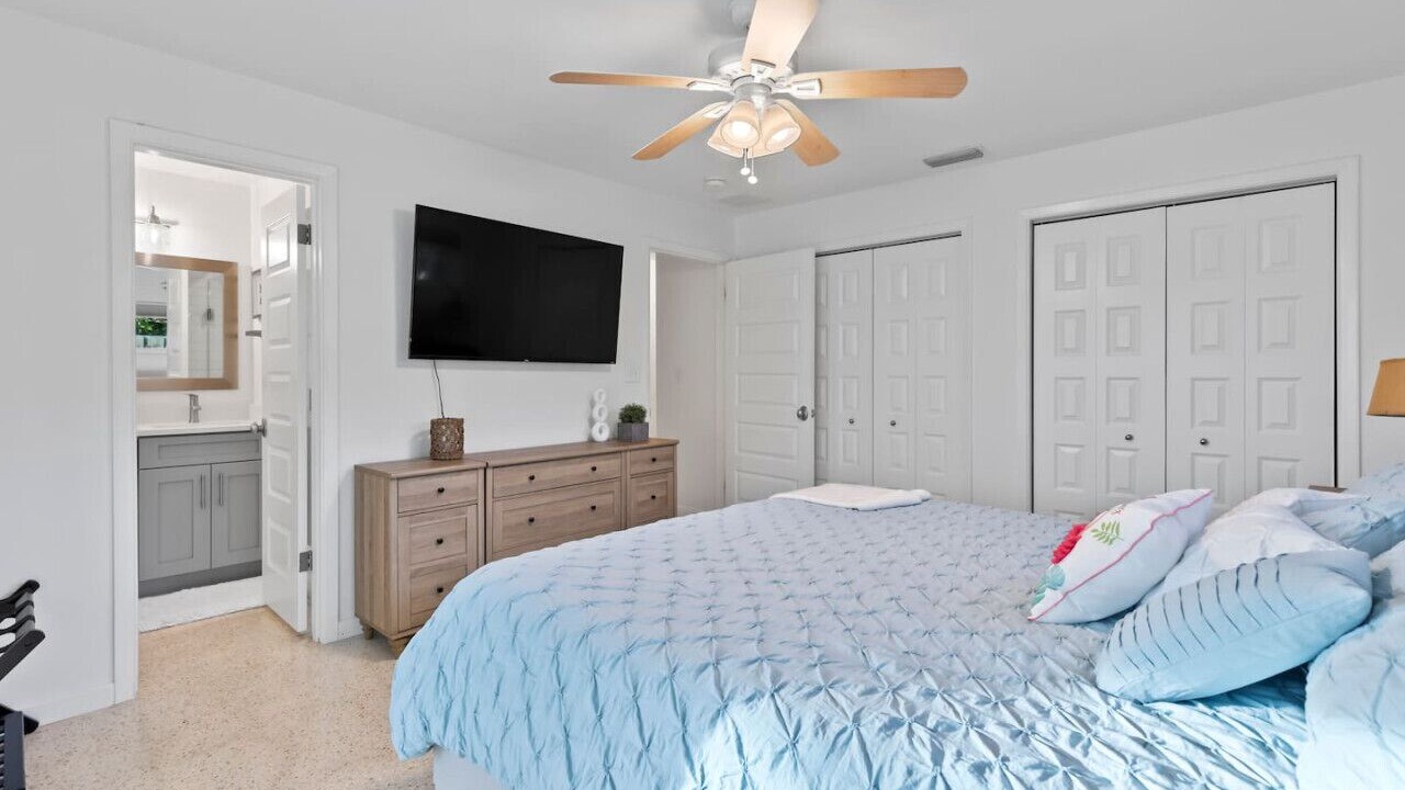 Photo of Bedroom in Ponce Inlet