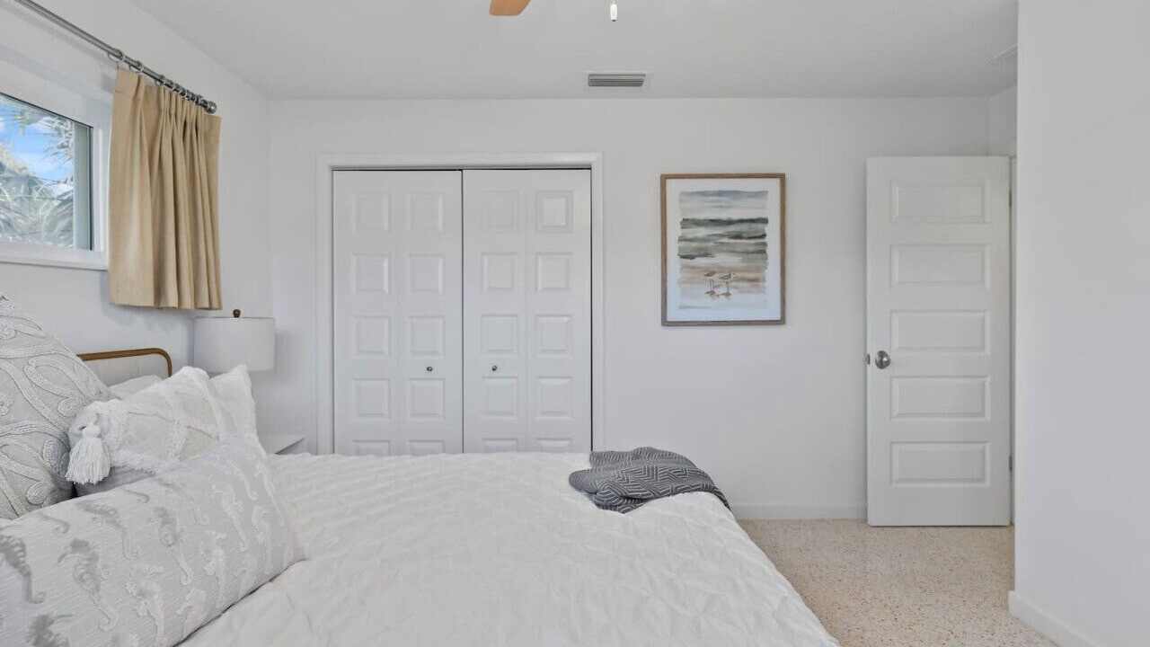 Photo of Bedroom in Ponce Inlet
